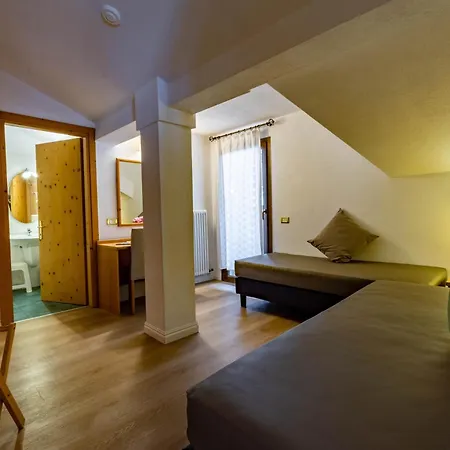 Hotell Grizzly 3*