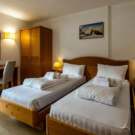 Grizzly Hotell