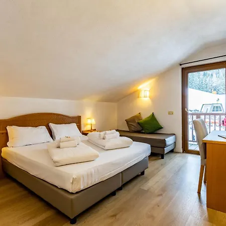 Hotell Grizzly Folgaria