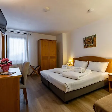 Hotell Grizzly Folgaria