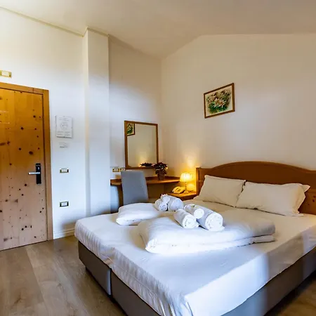 Grizzly Hotell 3*